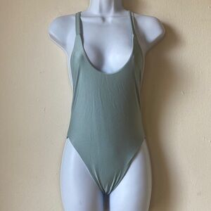 NWT Slate Swim Carbon One Piece Swimsuit in Powder XS